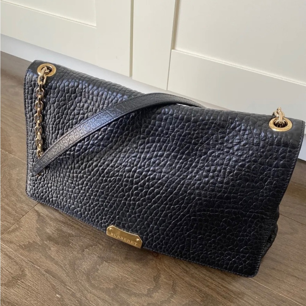Burberry black natural leather bag